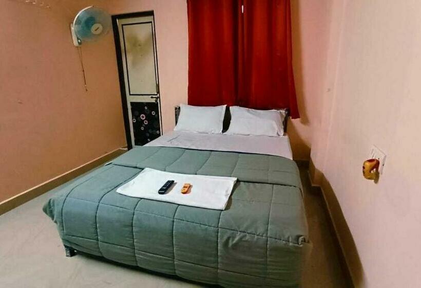 호텔 Oyo 80628j Four King