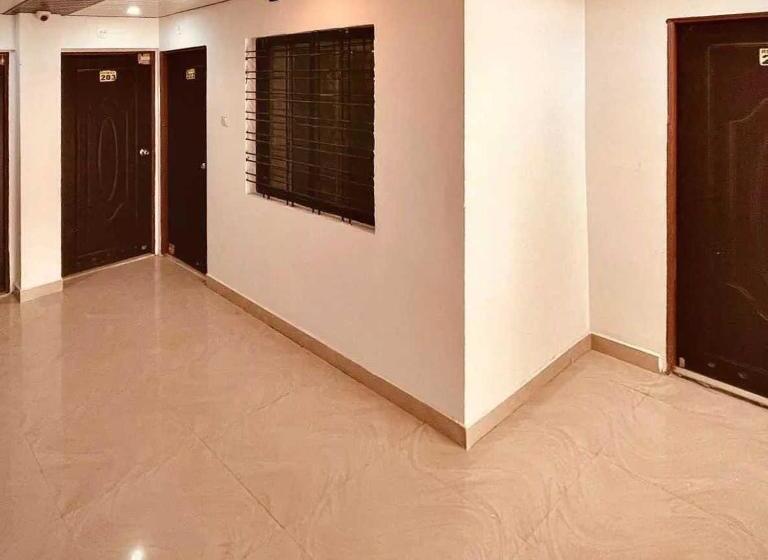 호텔 Oyo 80628j Four King