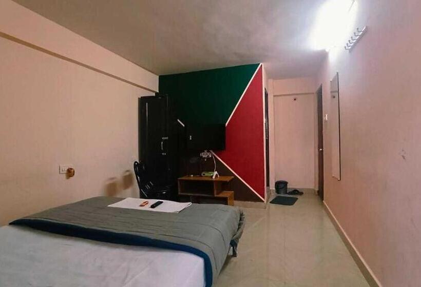 호텔 Oyo 80628j Four King