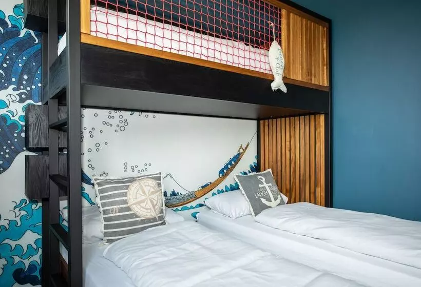 ホテル Surf Rescue Club