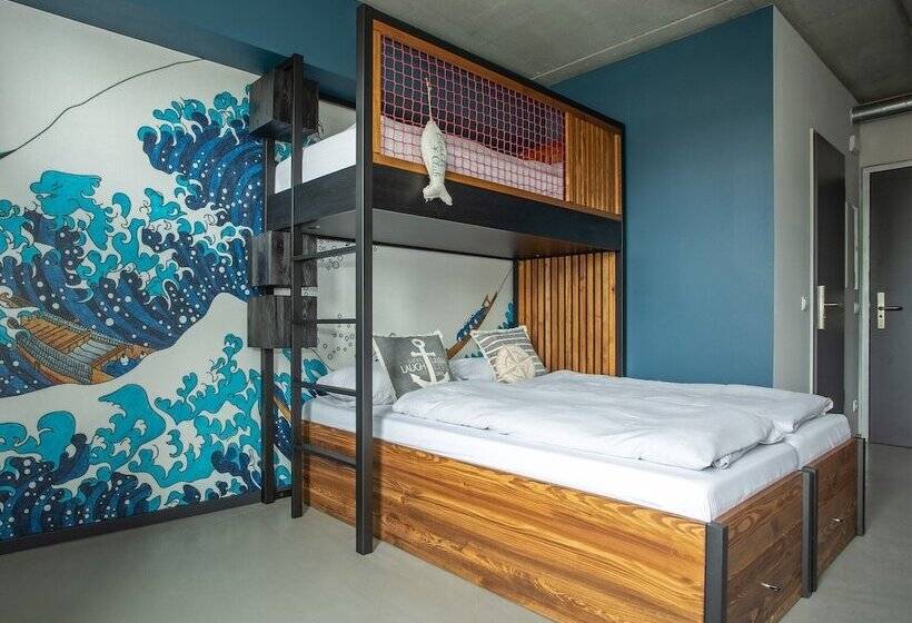 酒店 Surf Rescue Club