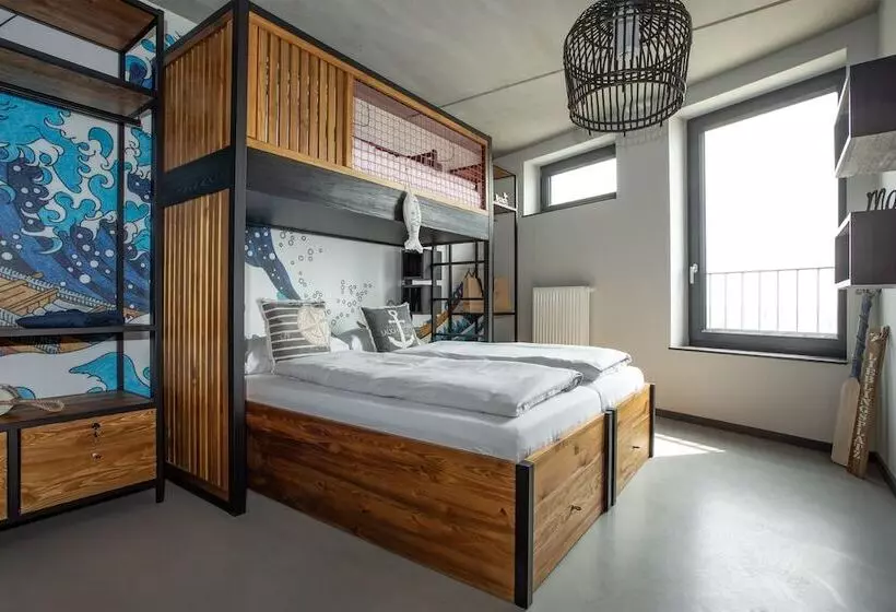 ホテル Surf Rescue Club