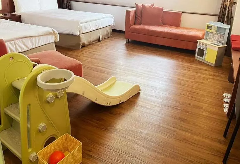 هتل Leisure Tamsui