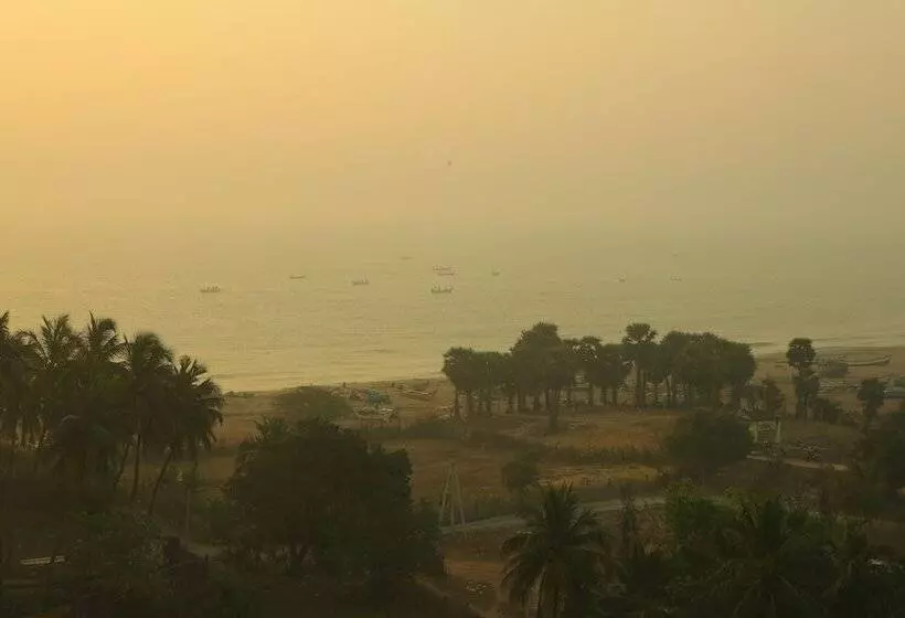 Misty Ocean A Bergamont Group Of Hotels