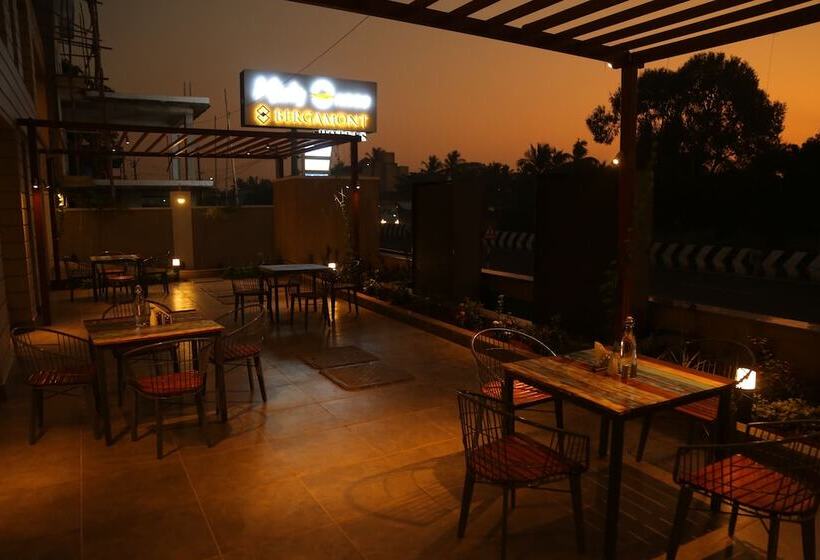 Misty Ocean A Bergamont Group Of Hotels