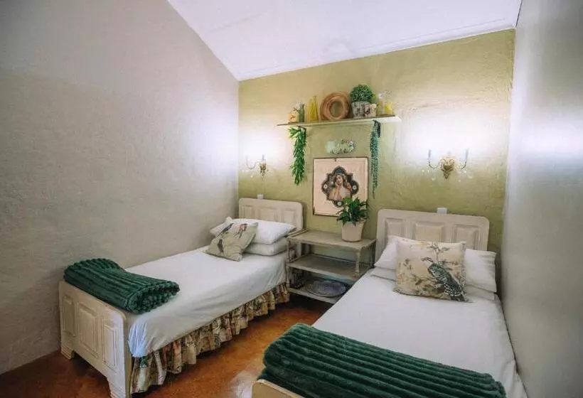 ペンション Blue Bell Guesthouse