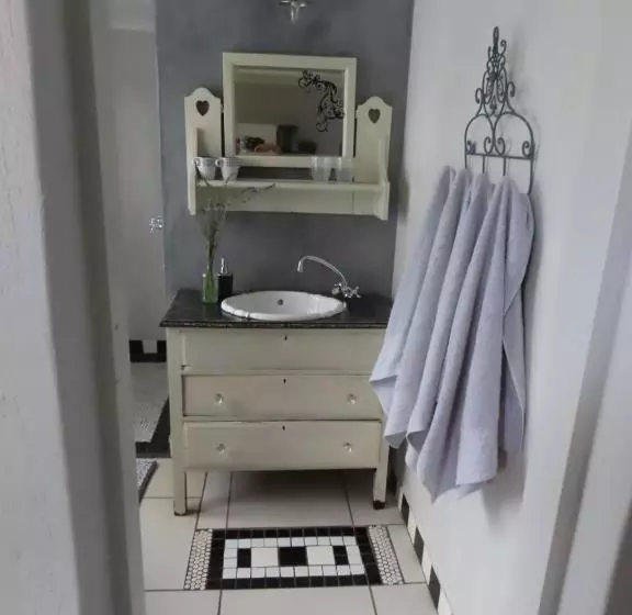 ペンション Blue Bell Guesthouse