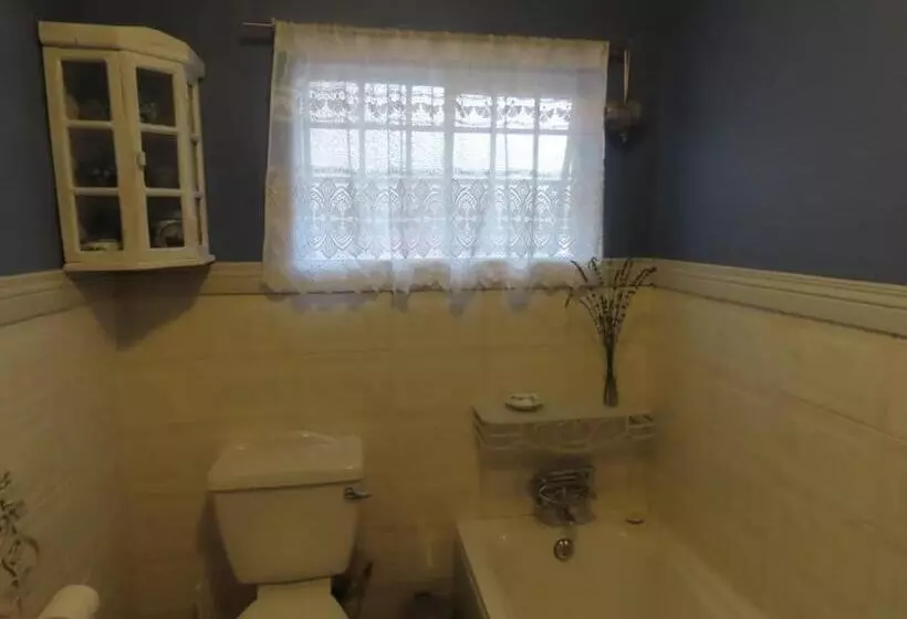 ペンション Blue Bell Guesthouse