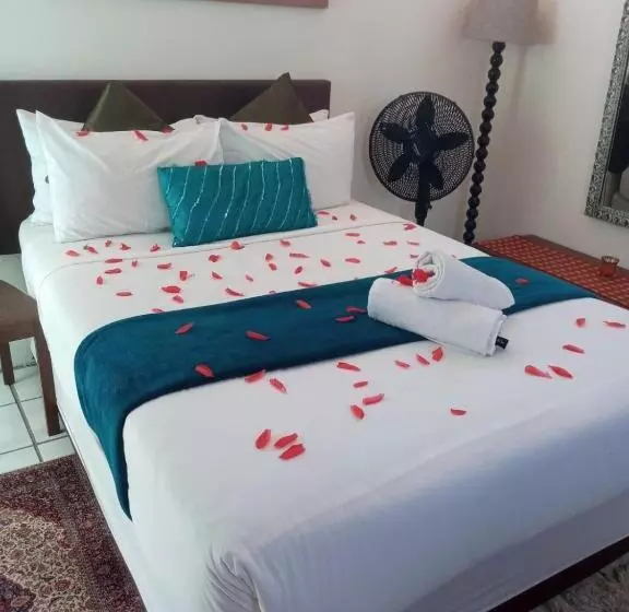 ペンション Gh Redpillars