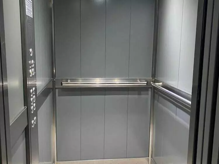 هتل Centro1555