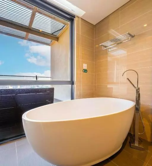 هتل Greystone 99 Suites