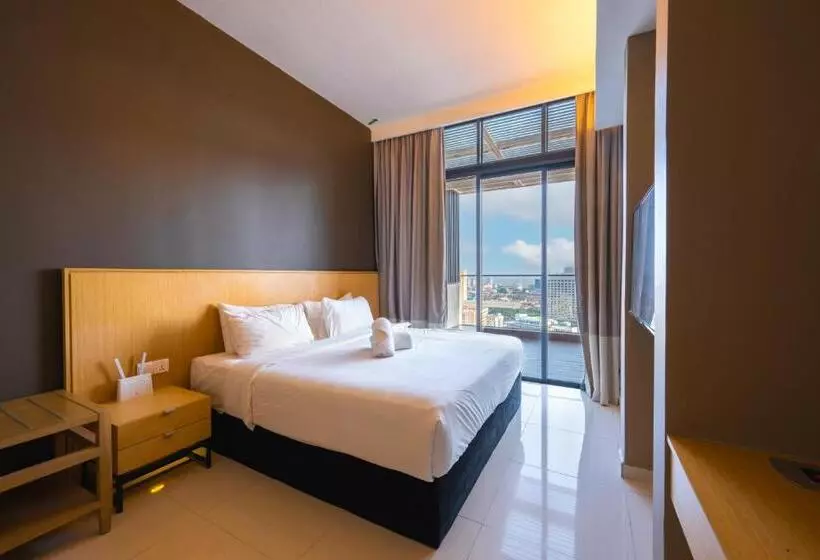 هتل Greystone 99 Suites