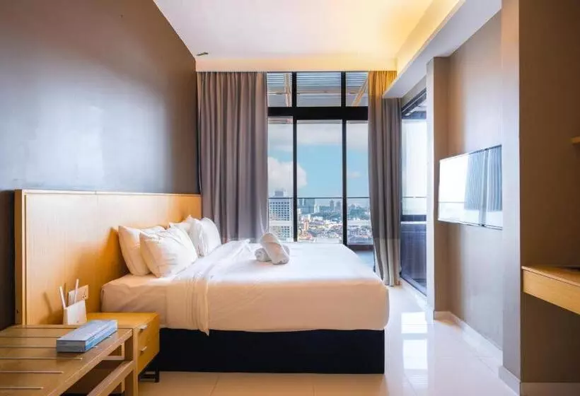 هتل Greystone 99 Suites