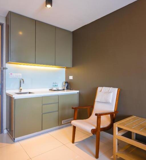 酒店 Greystone 99 Suites