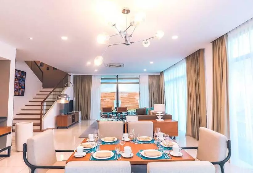 ホテル The Riyaz Lavanya