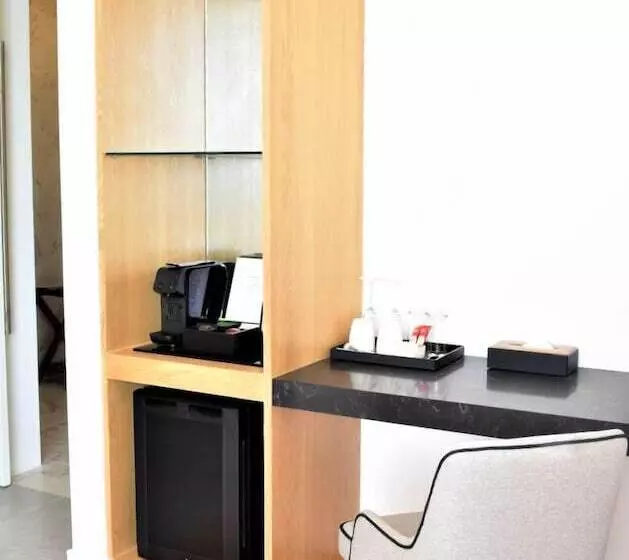 ホテル The Riyaz Lavanya