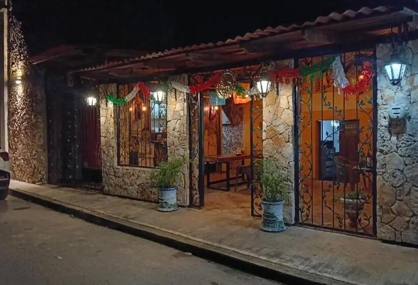 ホテル Tihosuco Colonial