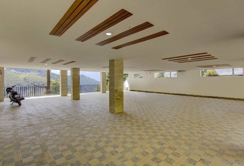 Hotel Treebo Down Town, Dalhousie