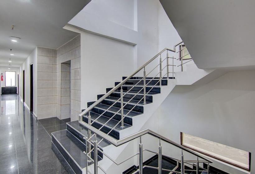 Hotel Treebo Down Town, Dalhousie