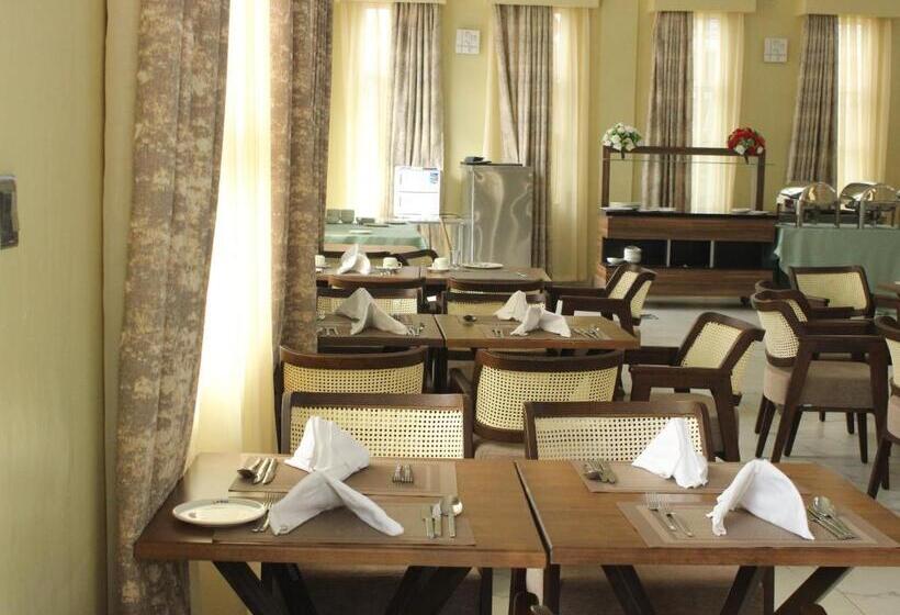 هتل Abai Lodges & Spa