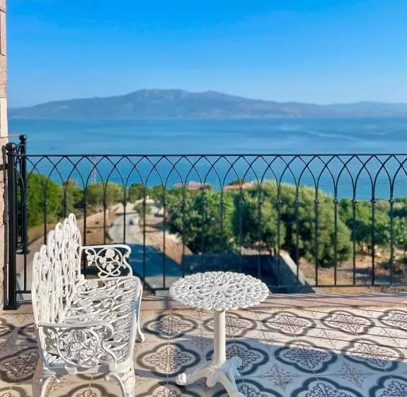 ホテル Assos Gazebo