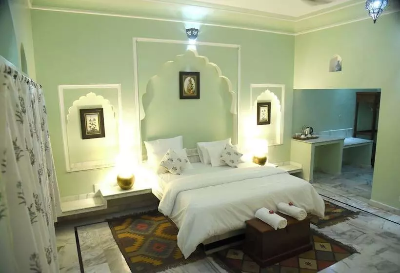 ホテル Fort Chabariya