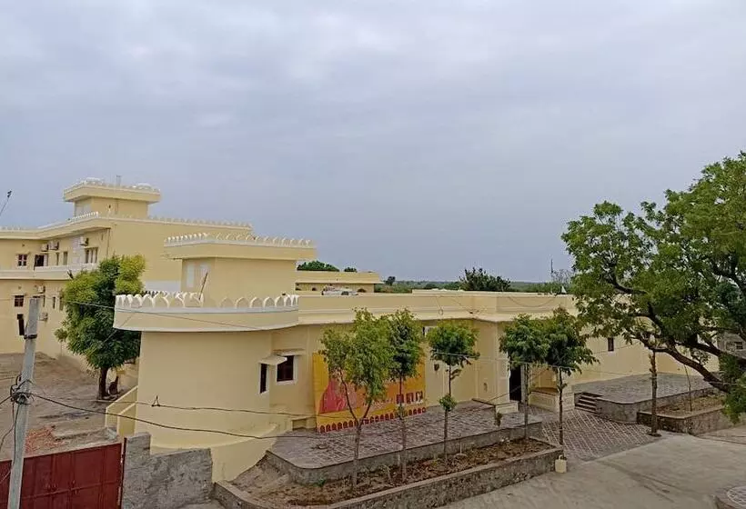 ホテル Fort Chabariya