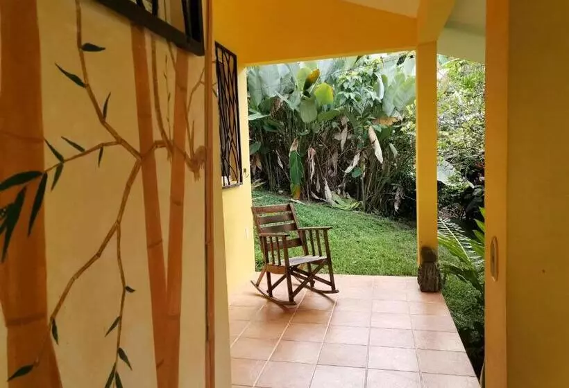 Hotelli Mira Olas Cabins