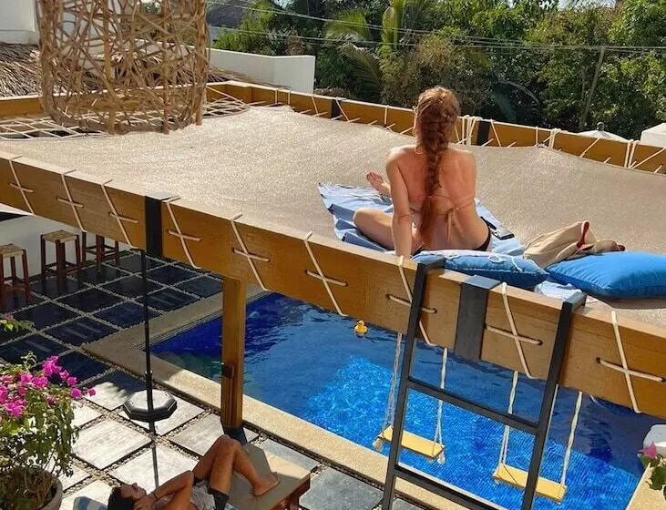 Punta Kai Hotel & Hostal