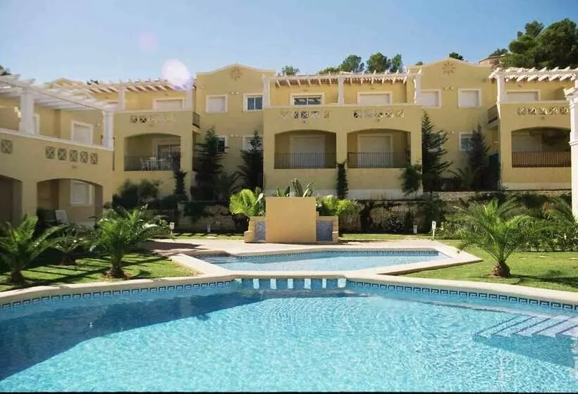 Apartamentos Serviden Augusta La Sella