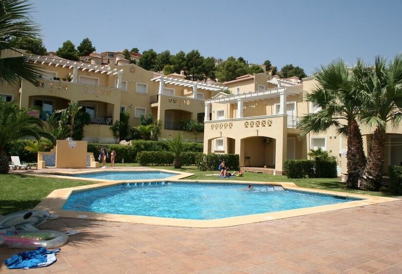 Apartamentos Serviden Augusta La Sella