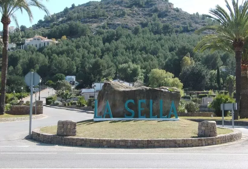 Apartamentos Serviden Augusta La Sella