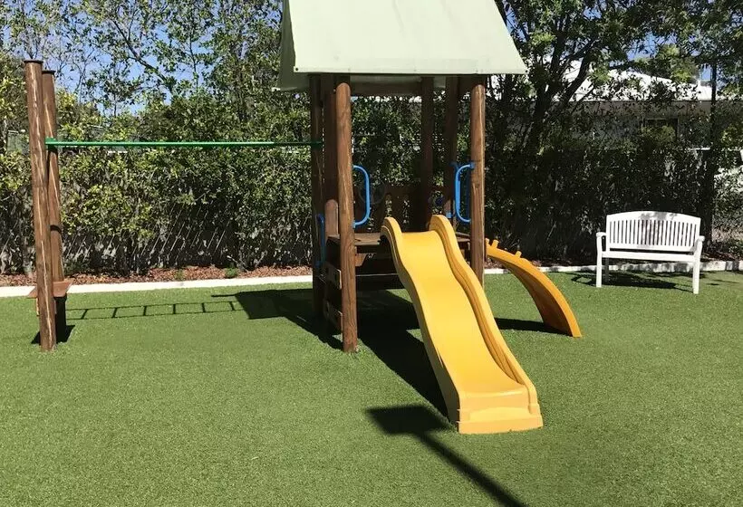 Fairways Golf & Beach Retreat Bribie Island