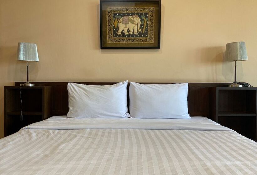 فندق Baan Kongdee Sunset Resort Kata