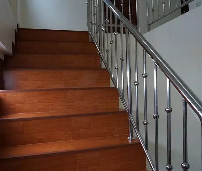 בית מלון כפרי Baan Taweesuk Guest House