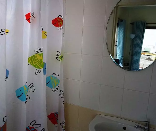 בית מלון כפרי Baan Taweesuk Guest House