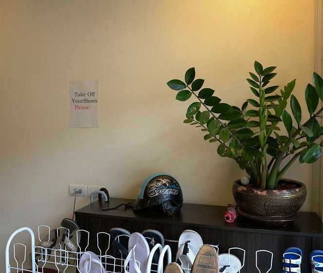 هتل Baan Taweesuk Guest House