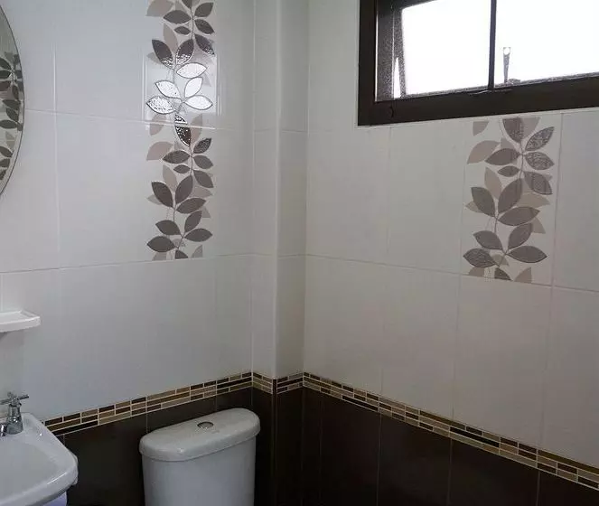 בית מלון כפרי Baan Taweesuk Guest House