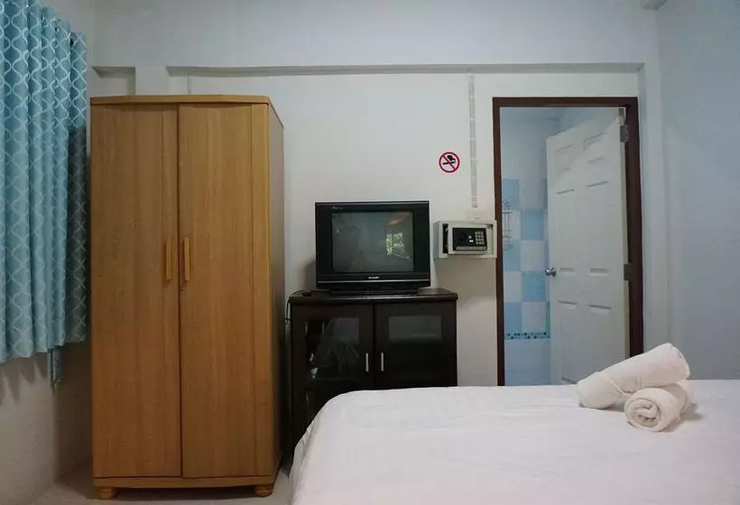 בית מלון כפרי Baan Taweesuk Guest House