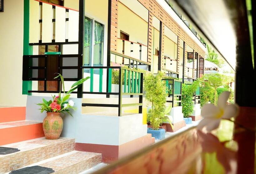 בית מלון כפרי Chongkhao Resort  Phi Phi Island