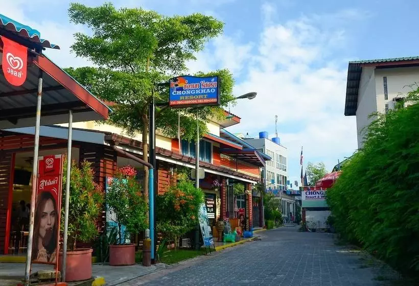 בית מלון כפרי Chongkhao Resort  Phi Phi Island