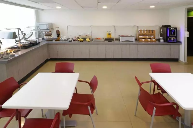 فندق City Express Junior By Marriott Toluca Aeropuerto