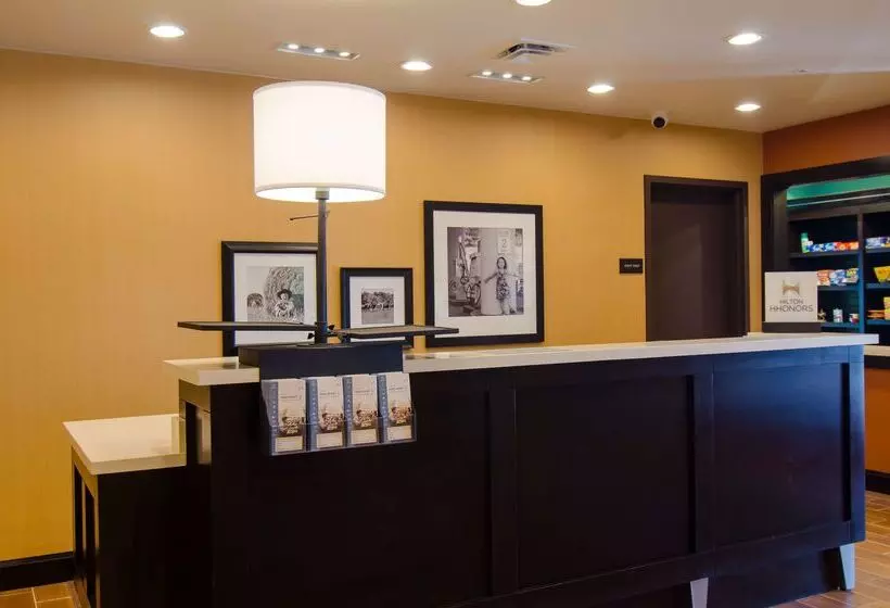 Hotelli Hampton Inn & Suites Huntsville