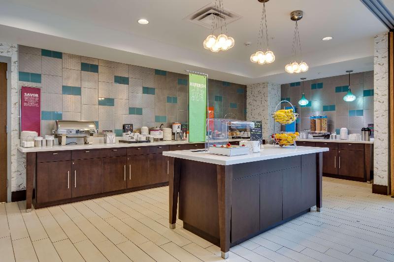 فندق Hampton Inn & Suites Rome