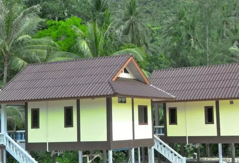 בית מלון כפרי Hin Bhai Resort