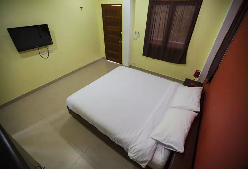 בית מלון כפרי Hin Bhai Resort