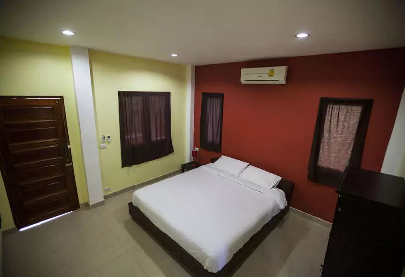 בית מלון כפרי Hin Bhai Resort