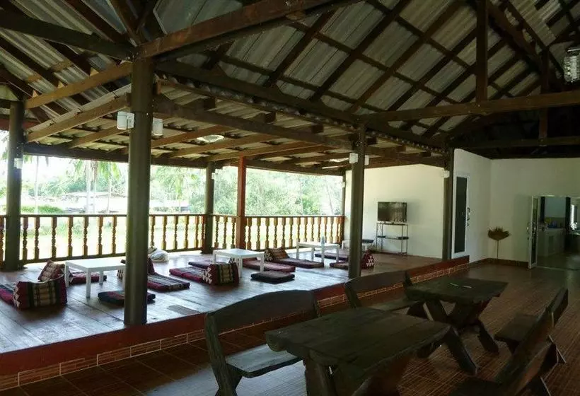 בית מלון כפרי Hin Bhai Resort