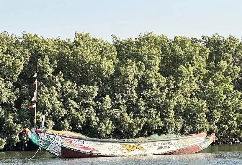 هتل Nemasu Ecolodge