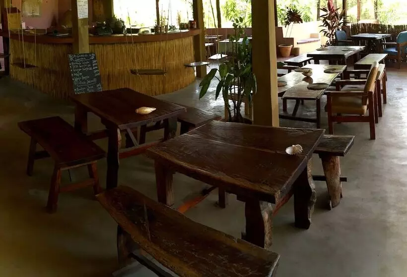 هتل Nemasu Ecolodge